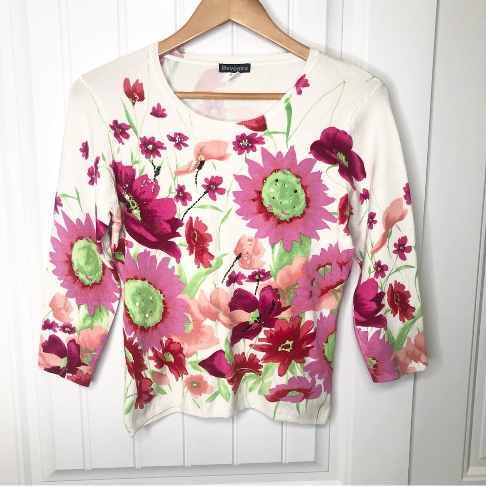 SALE 🔥 Y2K Vintage 2000’s Floral Sequins & Beaded White Hot Pink Green 3/4 Top